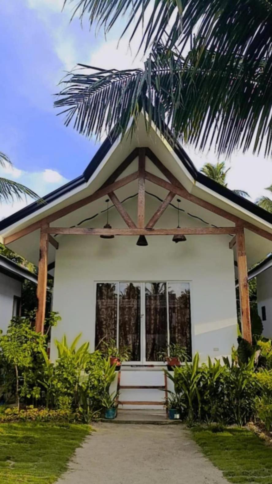 Helmina'S Villas General Luna  Exterior photo