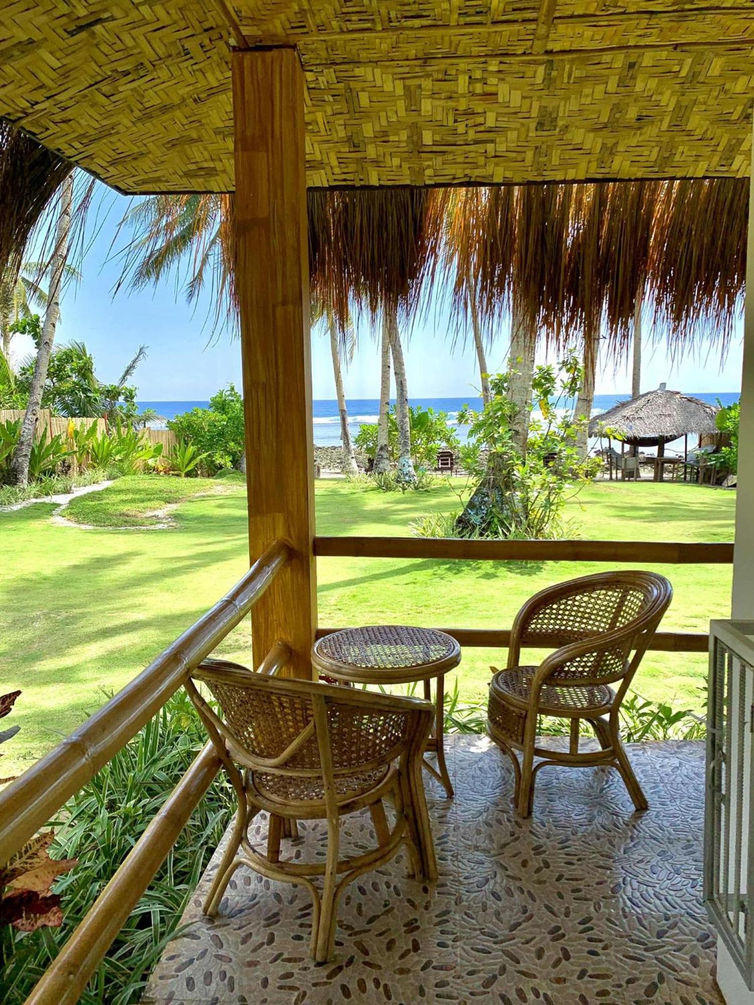 Helmina'S Villas General Luna  Exterior photo